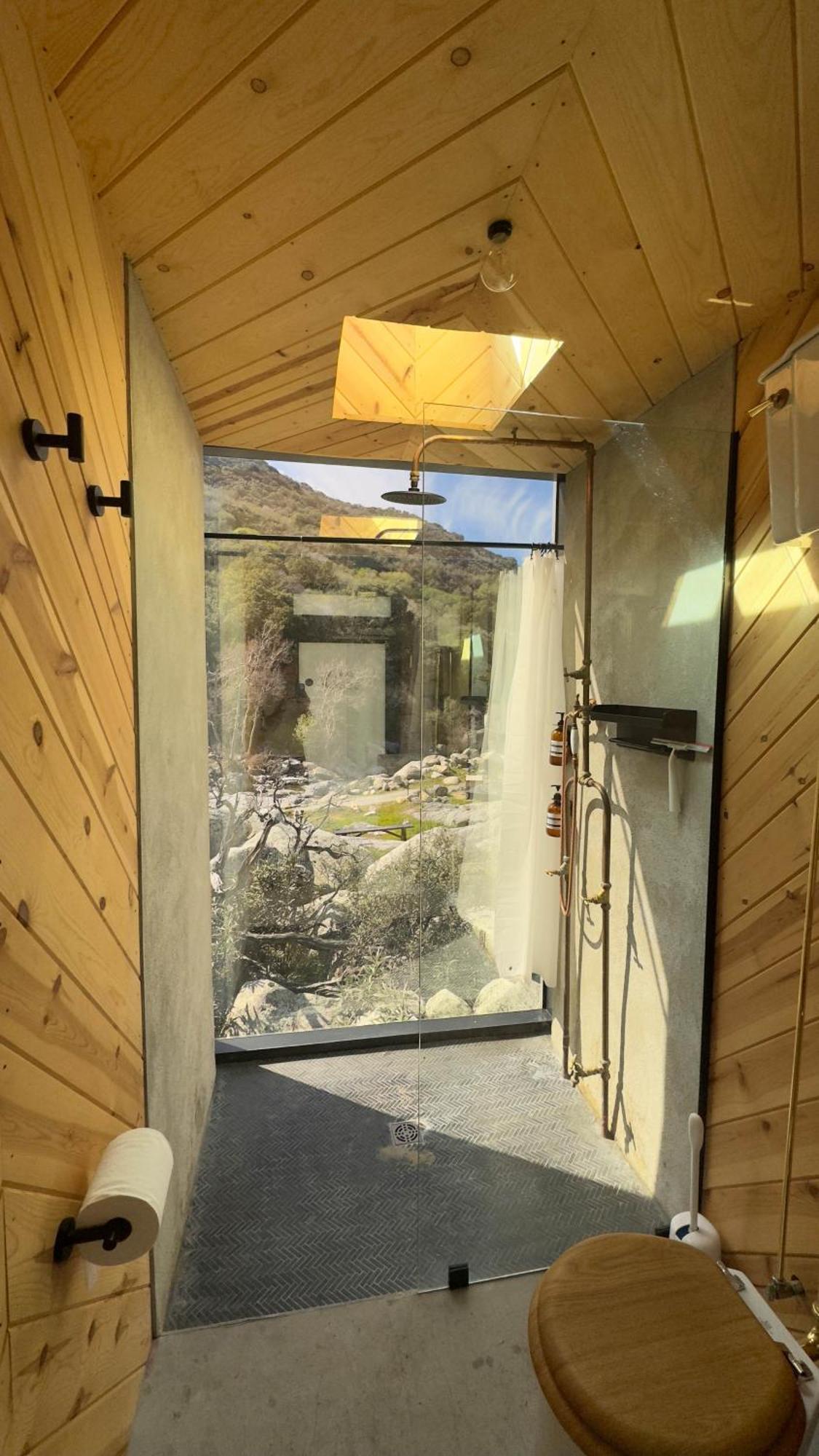 Paradise Ranch - Ecstatic Tent *