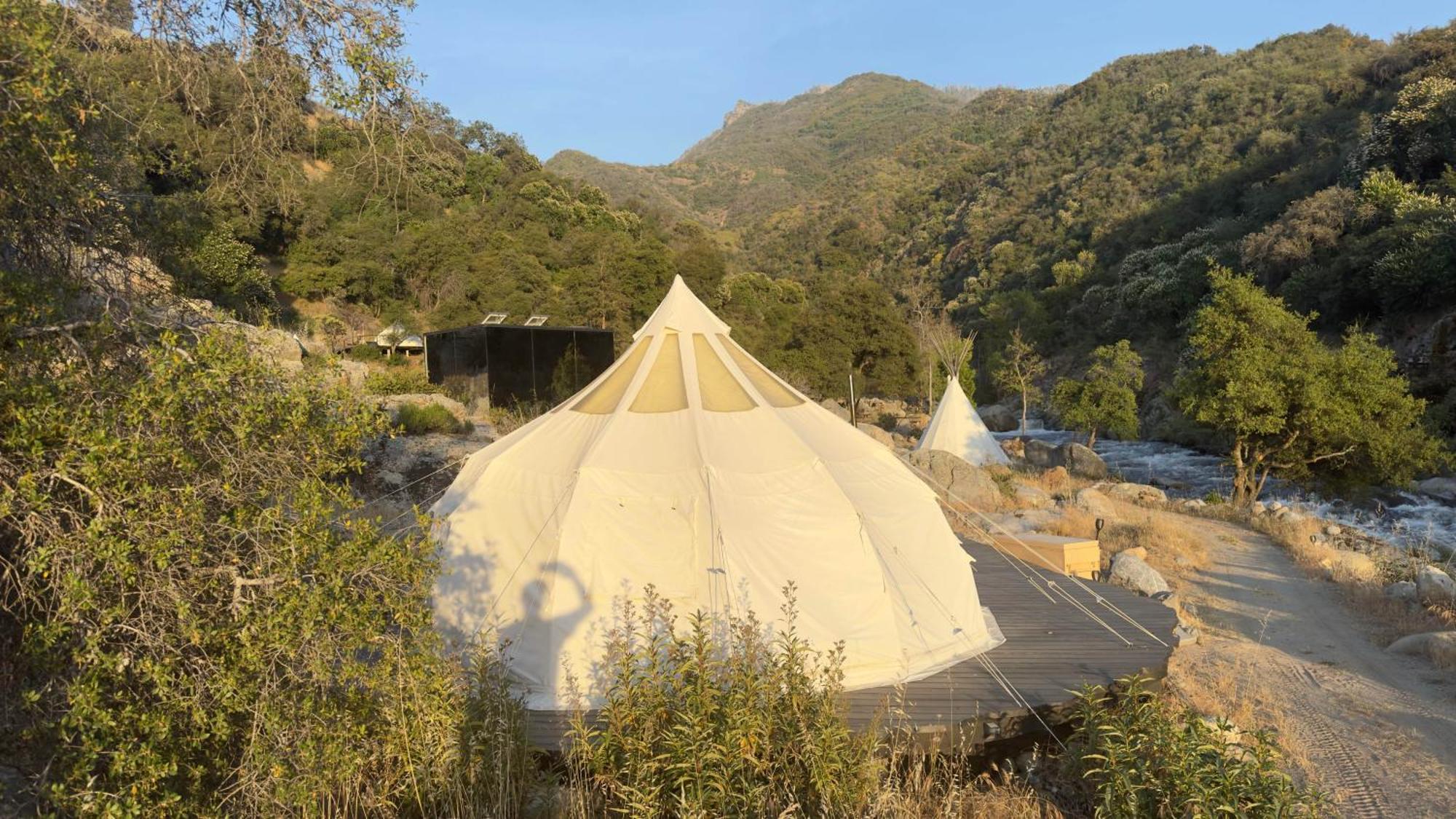 Paradise Ranch - Ecstatic Tent Luxury tent *